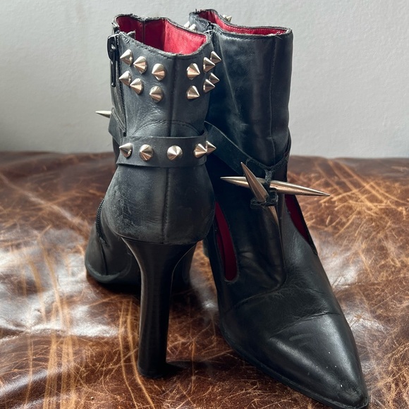 Jeffrey Campbell leather studded heels size 8 - Picture 3 of 6